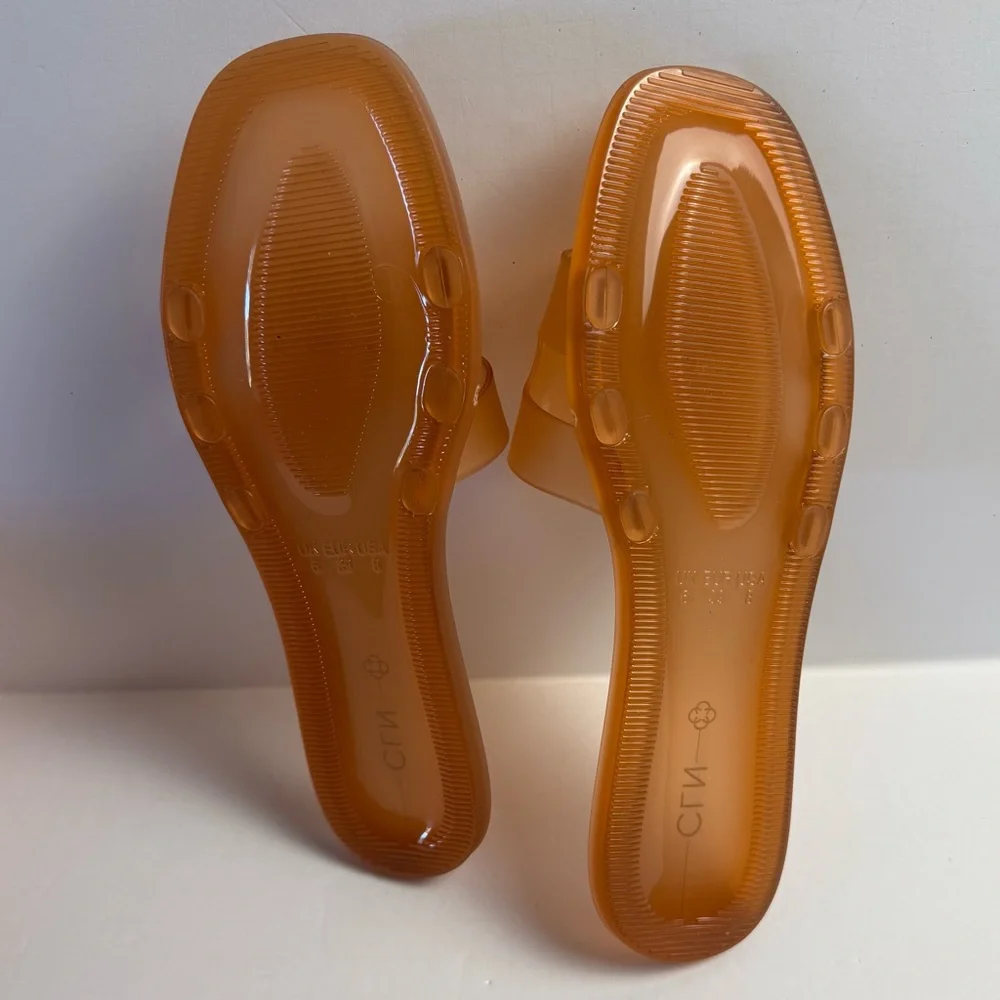 CLN size 8, UK 6, EUR 29 Women's Slide Sandals - Picture 9 of 10